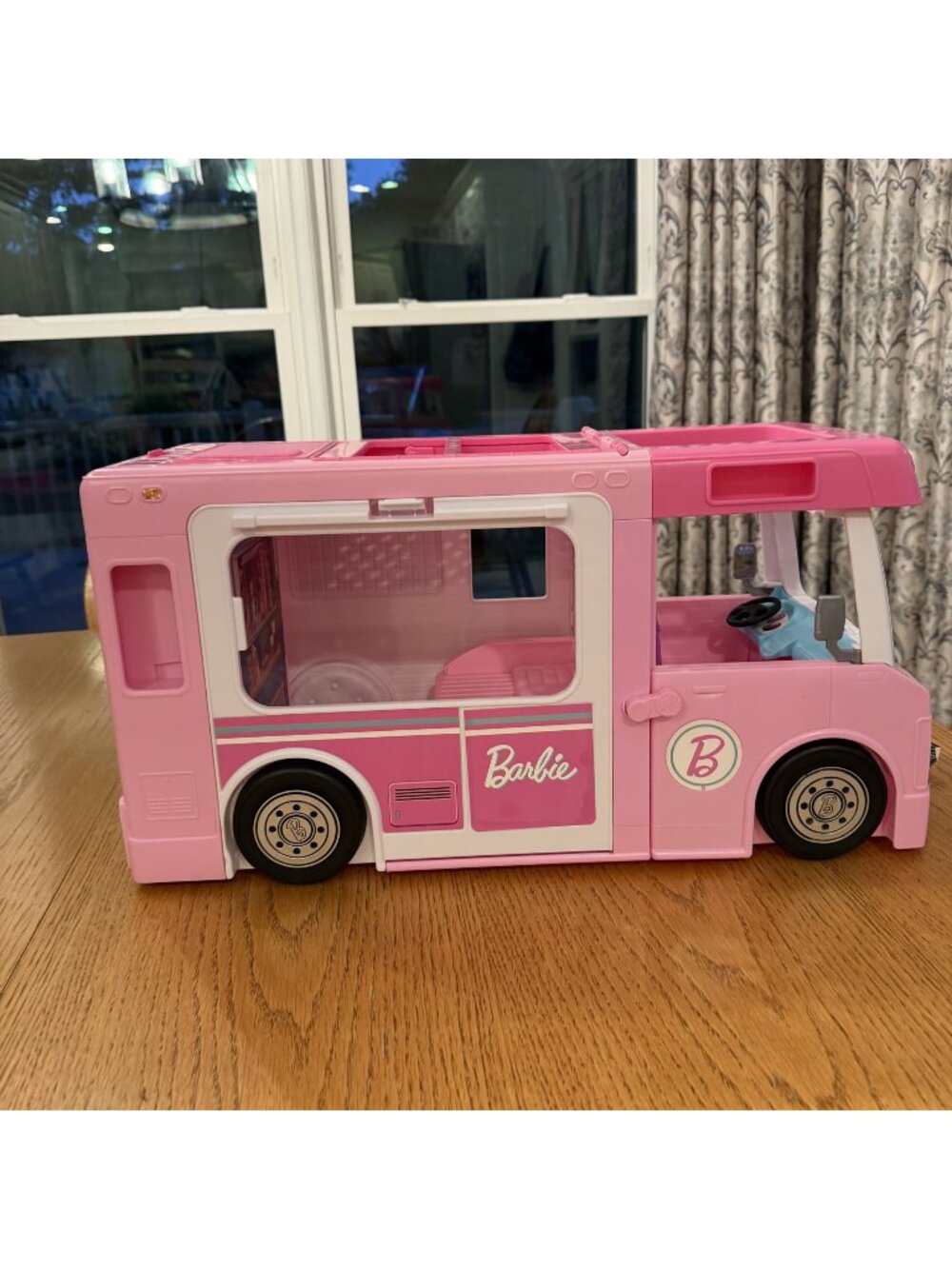 Barbie Doll Dream Camper Set Pink